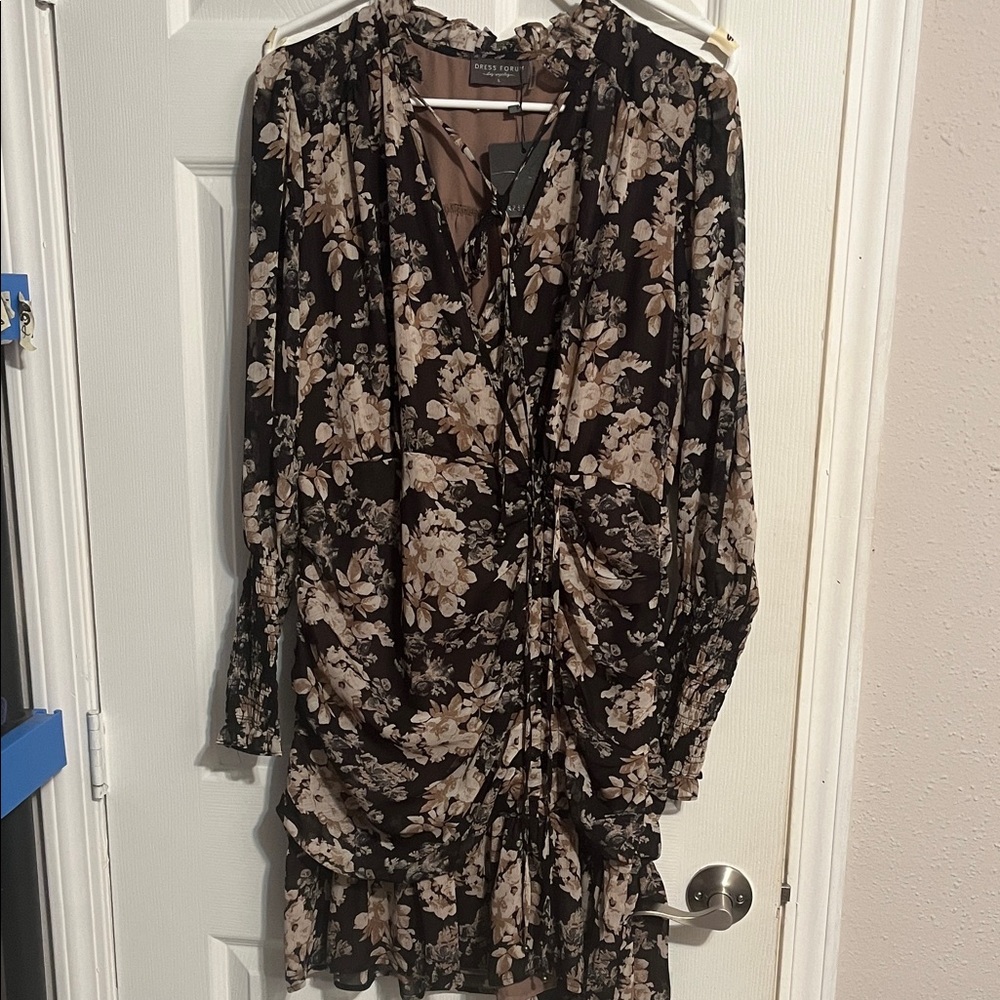 Dress Forum Black and 
 brown Floral Long Sleeve Dress
